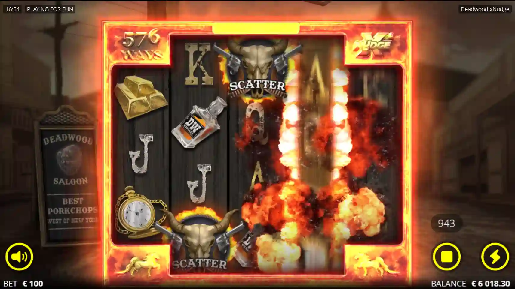 Deadwood slot reels with bandits whiskey and western symbols.